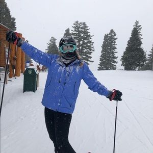 Meet your Posher, Jillian